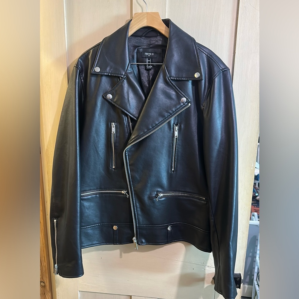Men's Black Leather Jacket